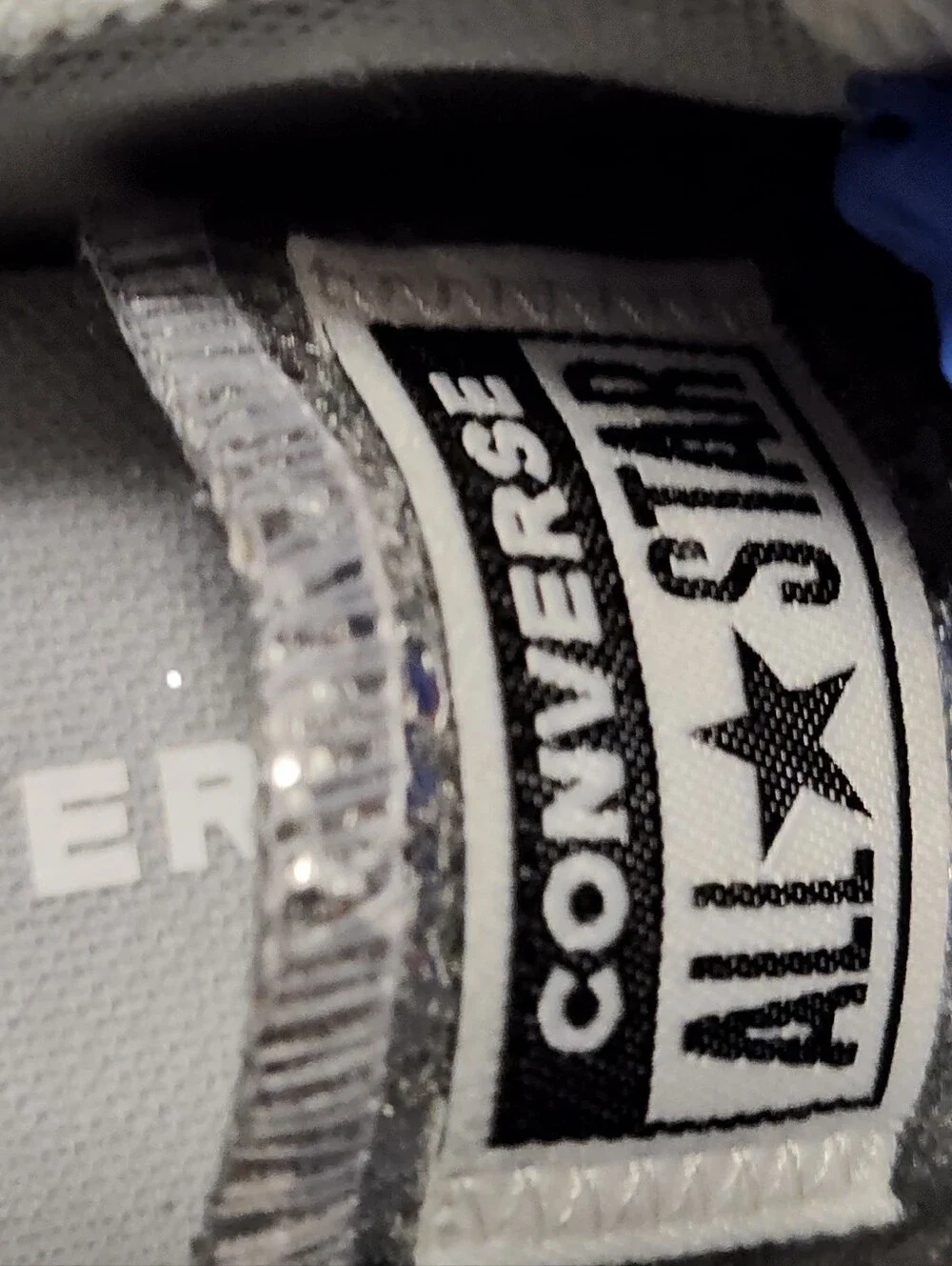 Converse glitter shoes size 13 Kids. Silver Glitter Low-Top Sneakers. EC.